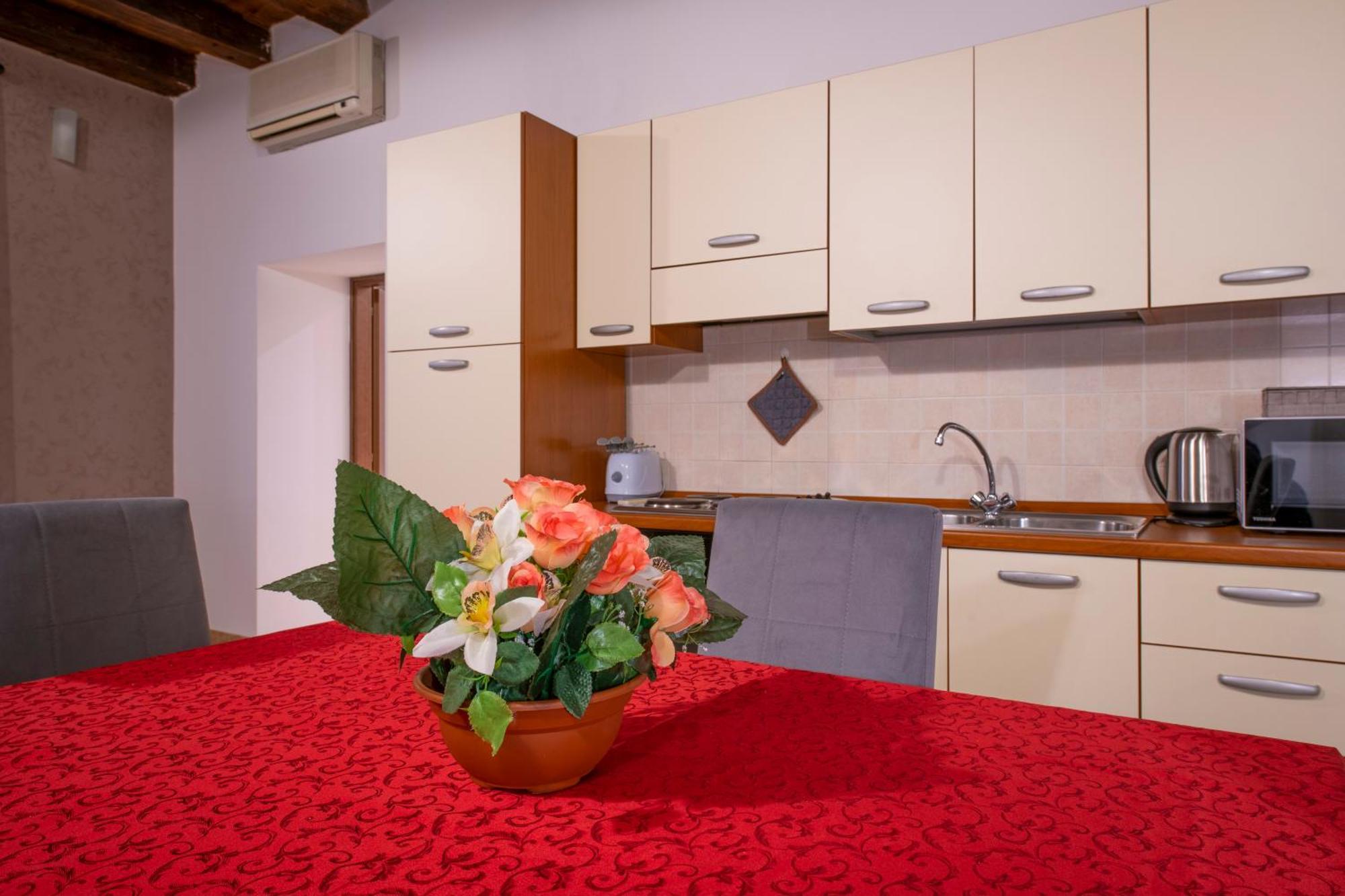 Arena Suite Mazzini Vérone Extérieur photo
