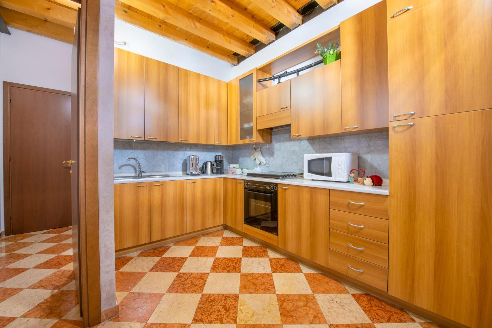 Arena Suite Mazzini Vérone Extérieur photo